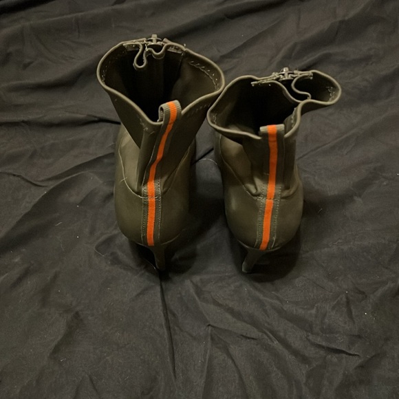 Booties - Picture 3 of 3